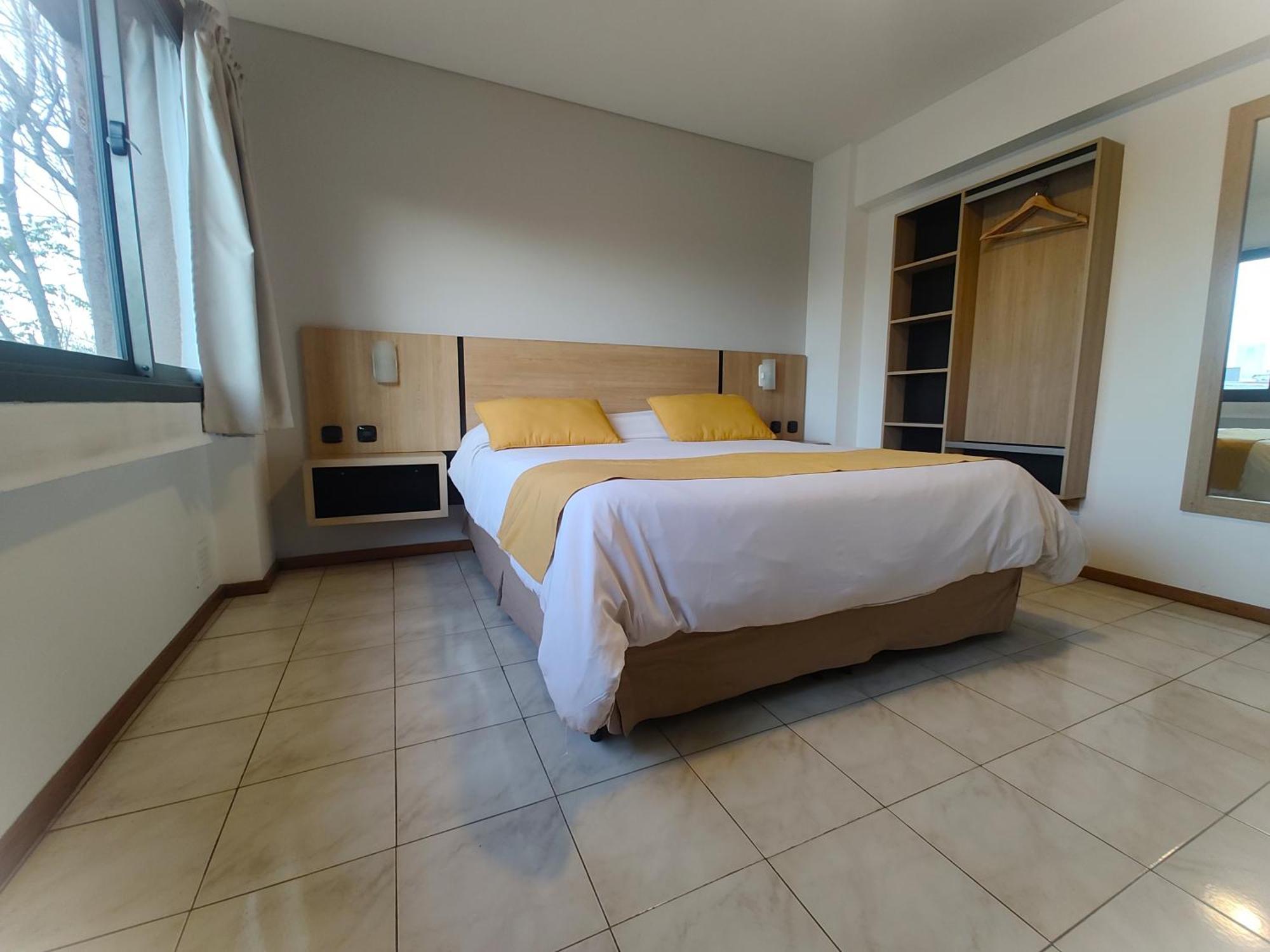 Premium Mendoza Apart Hotel Exteriör bild